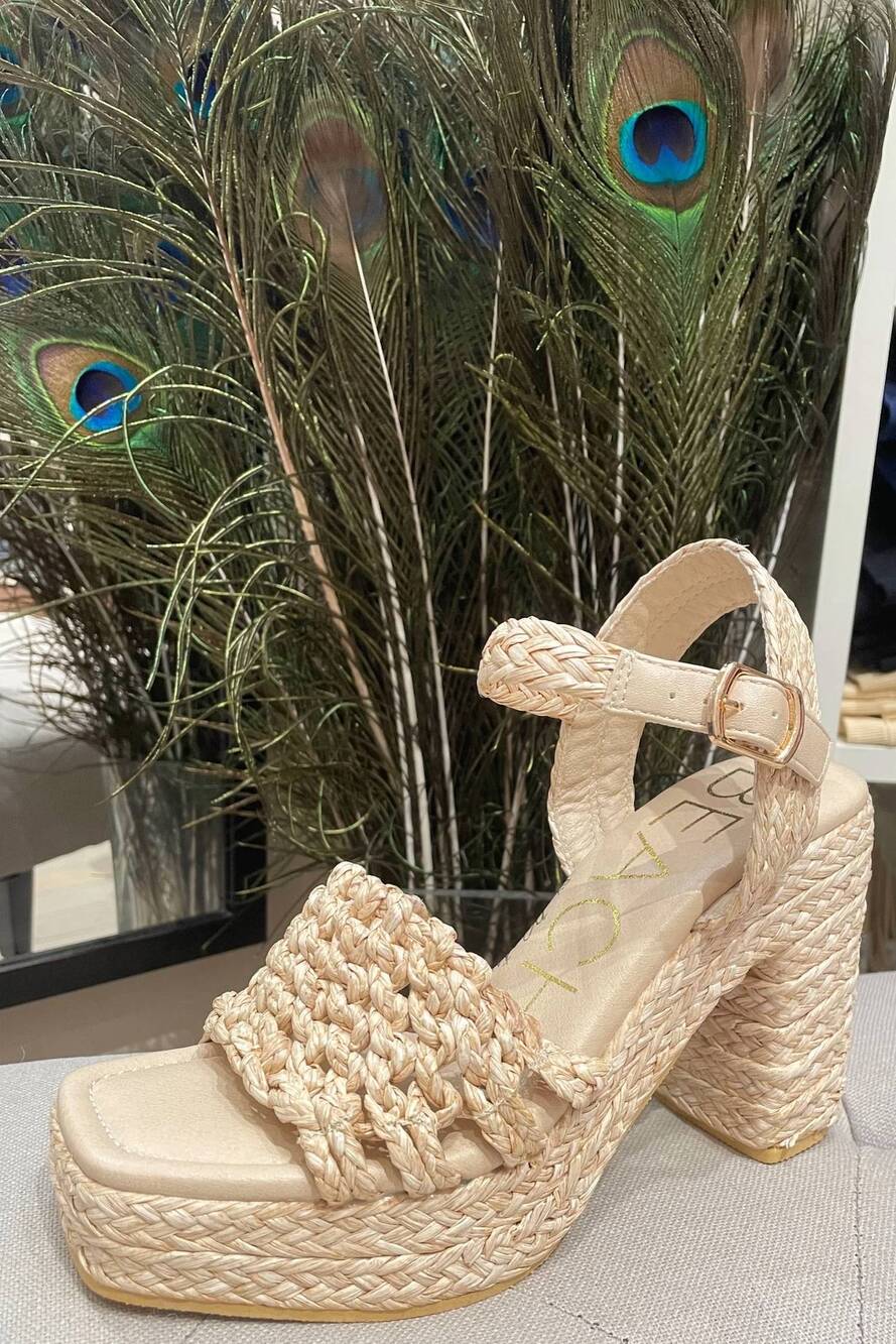 NEW COCONUTS BY MATISSE women's raffia block heel sandal in natural